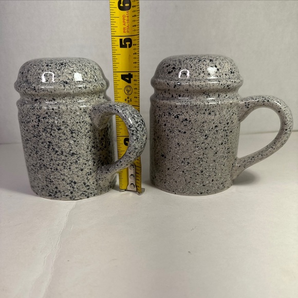 HOAN CERAMIC SPONGE WARE SALT & PEPPER SET MADE IN TAIWAN - Picture 8 of 14